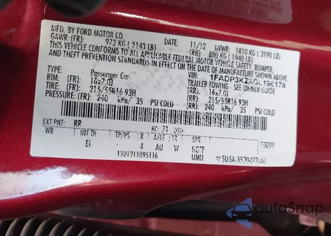 2013 Ford Focus Se z USA, uszkodzony, nr VIN 1FADP3K2XDL196178